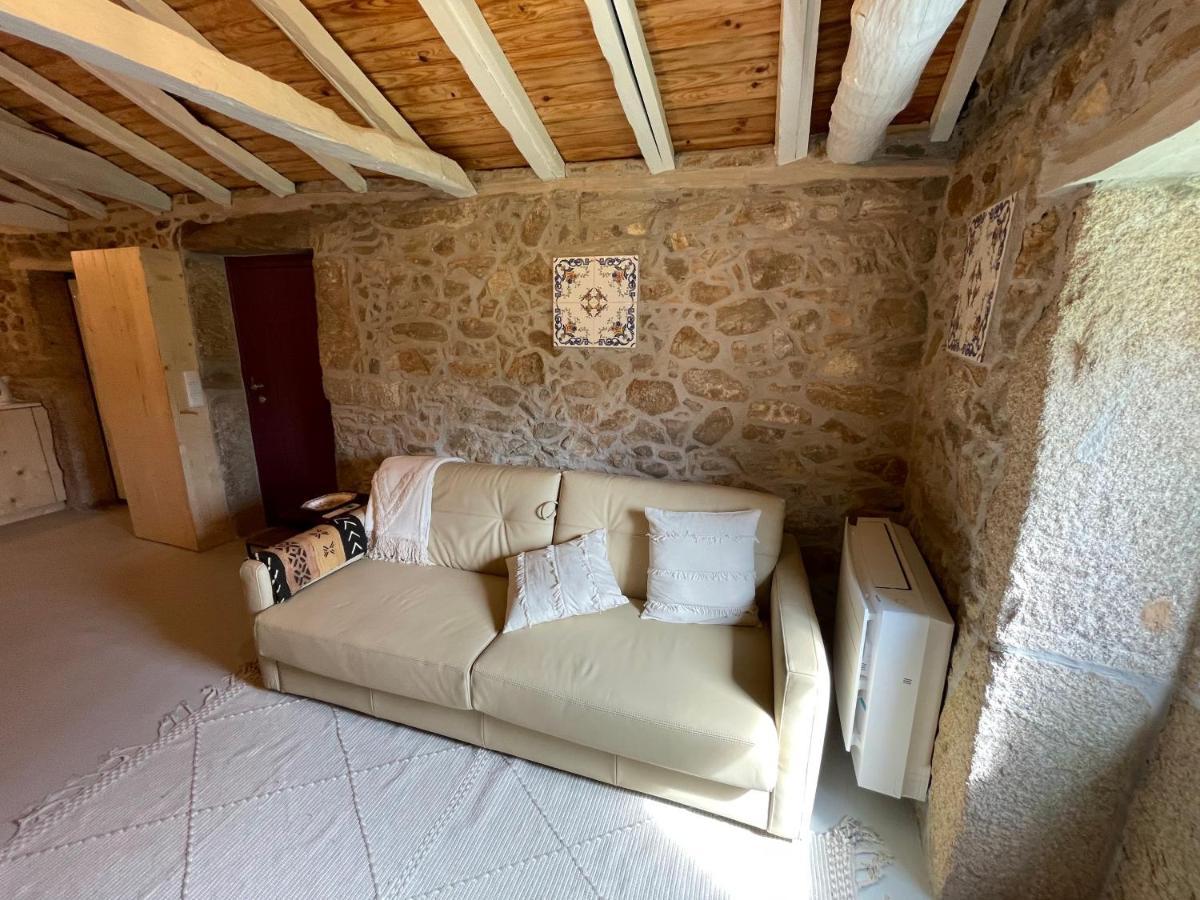 Villa Casa Velha-Santiagofamilyhouse à Sever do Vouga Extérieur photo